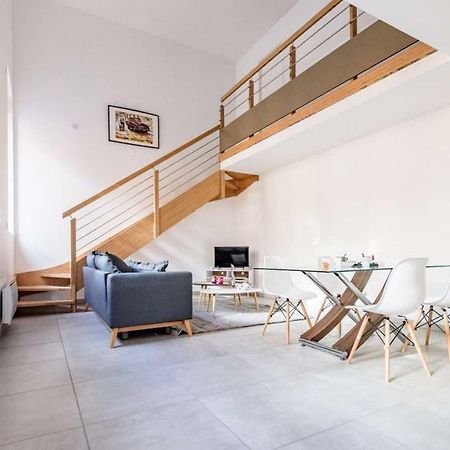 002 - Appartement Duplex Moderne - Jeanne D Arc, Toulouse Bagian luar foto